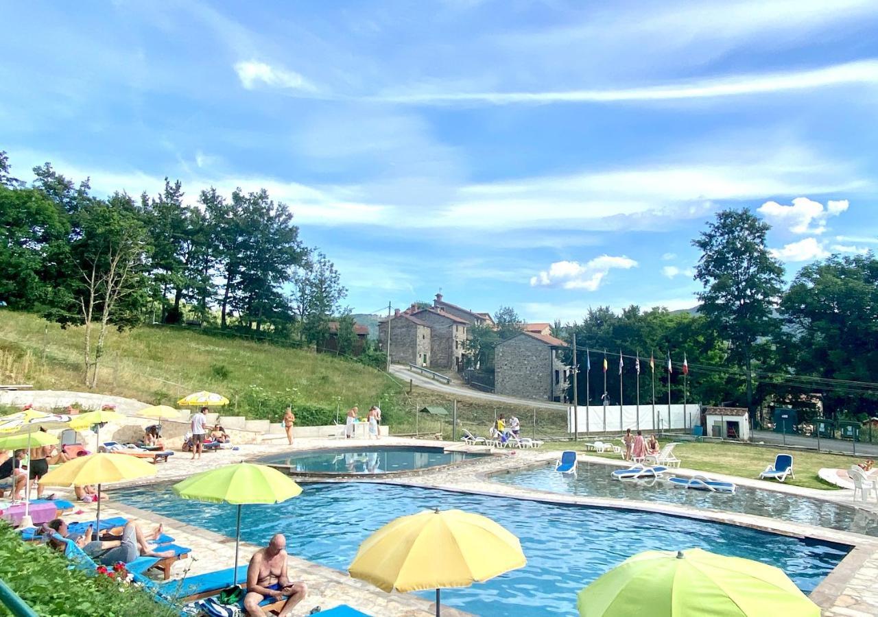 Camping Village La Verna Chiusi della Verna Ngoại thất bức ảnh